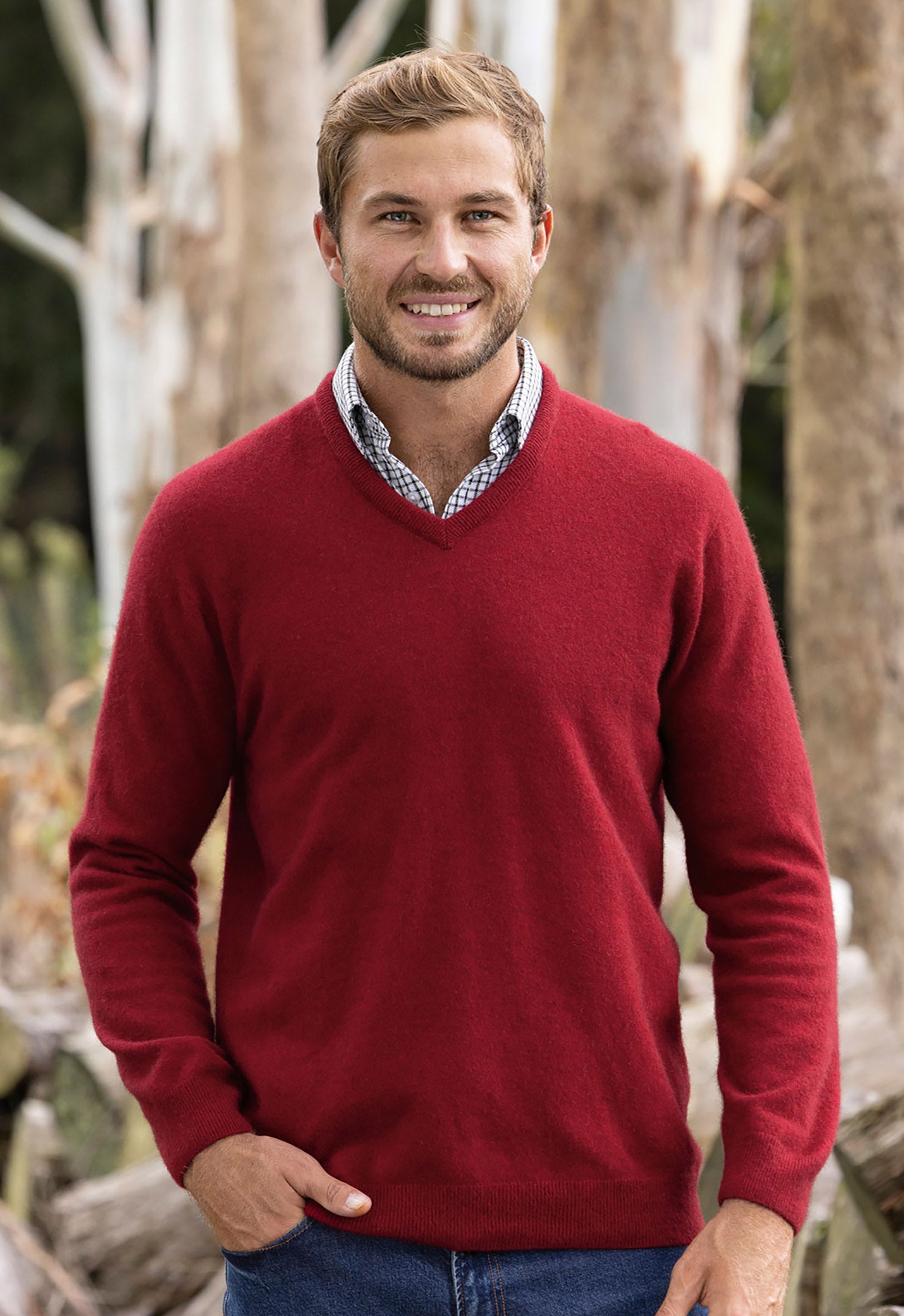 Red v neck 2025 sweater men